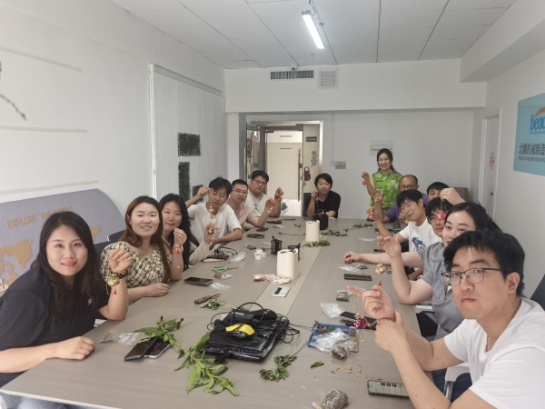 Mechanical Craftsmanship in the Fragrance of Dragon Boat Festival Rice Dumplings: Beacon Machine Featured Activities Showcase Brand Charms
