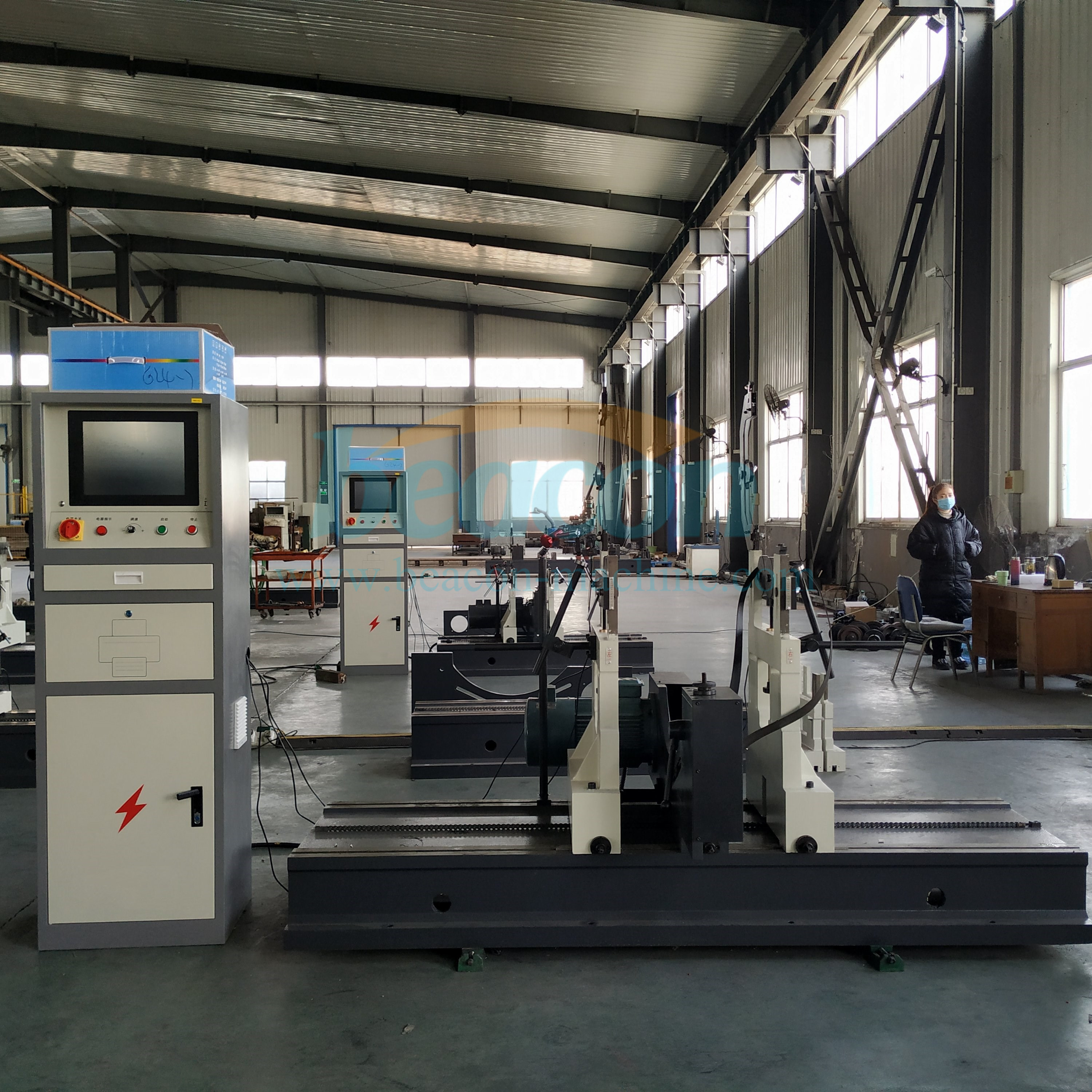YYQ-200S Belt Drive Horizontal Dynamic Balancing Machine-Beacon Machine