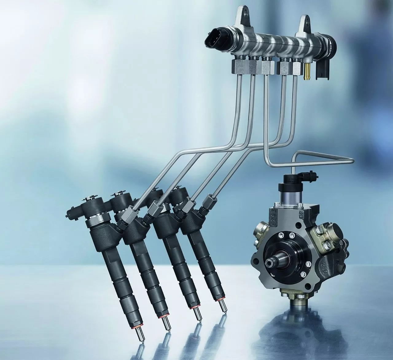 Auto electronic diesel common rail injection engine